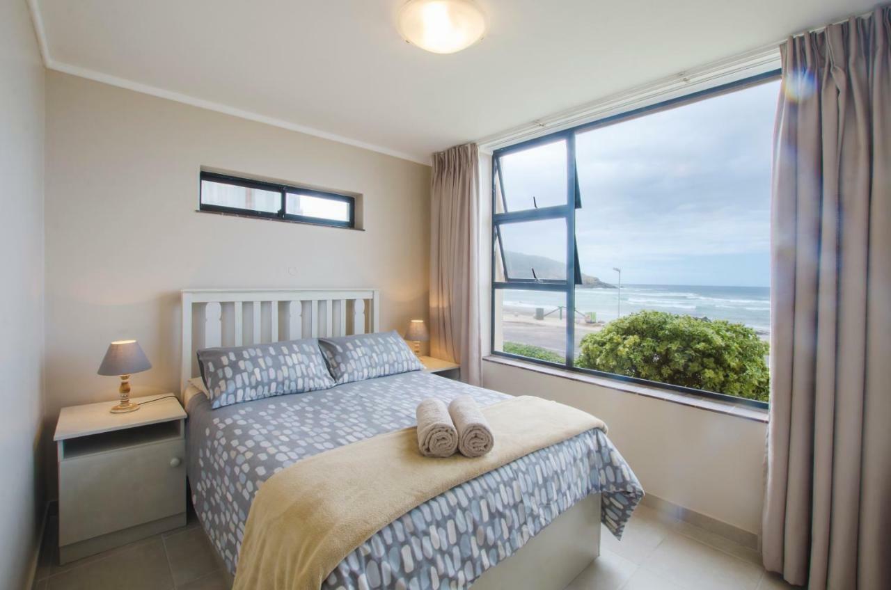 Herolds Bay Accommodation - Hiers Ons Weer Downstairs Esterno foto